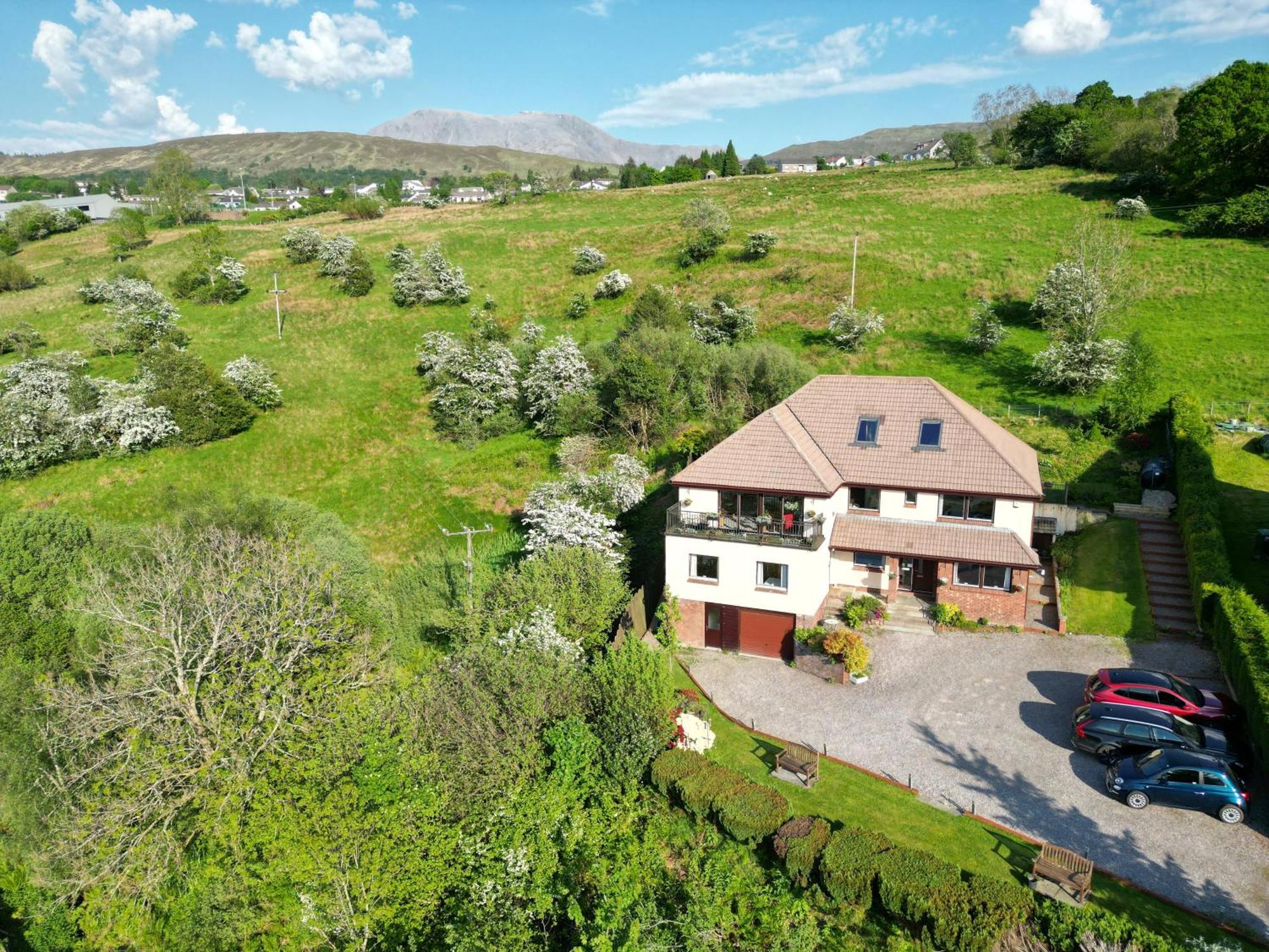 شقة Balcarres Self Catering فورت ويليام المظهر الخارجي الصورة